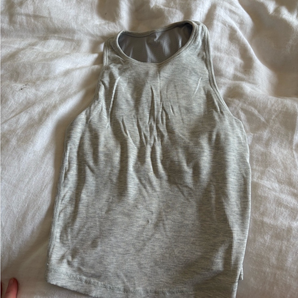 Vuori Gray Sleeveless Top